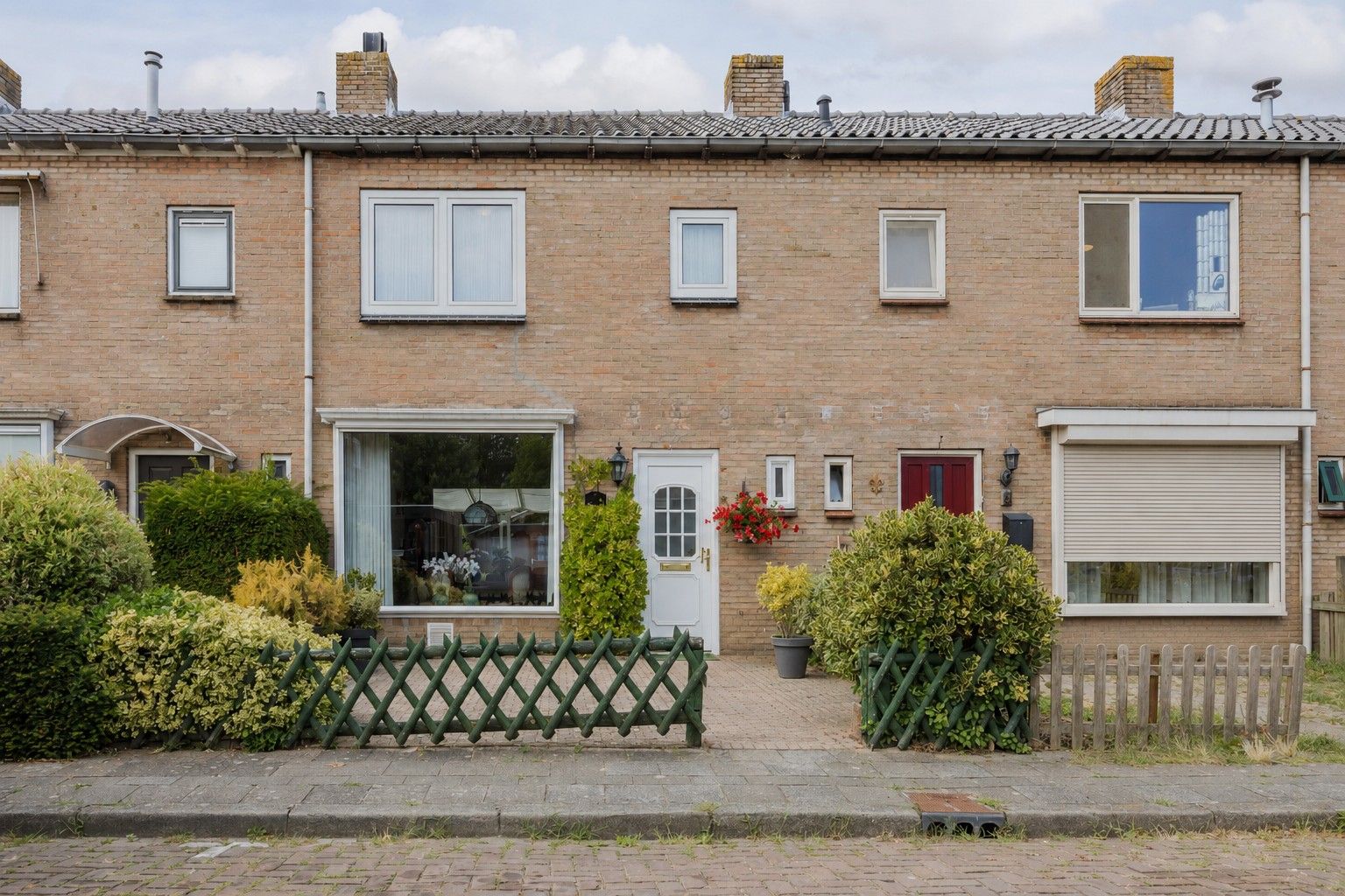 Photo 6 of Hertog Adolfstraat 10