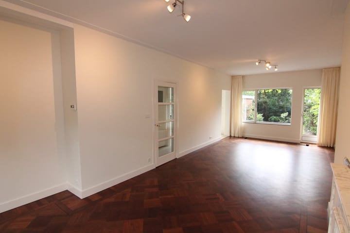 Foto 5 van Van Wouwstraat 6