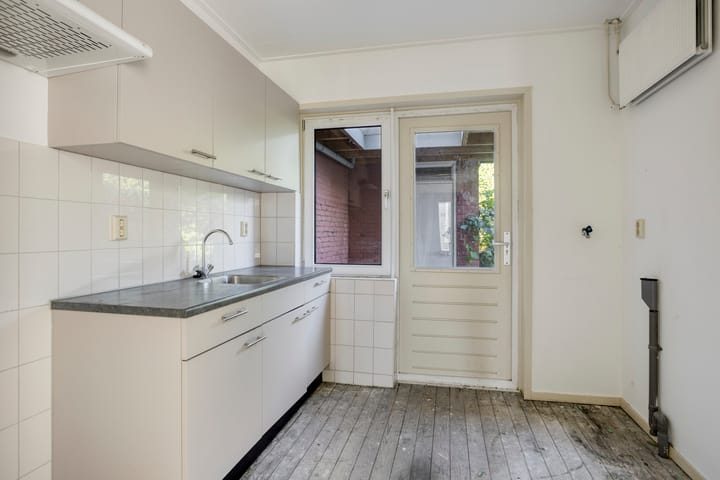 Tussenwoning te koop: Soetemanstraat 23, Beverwijk