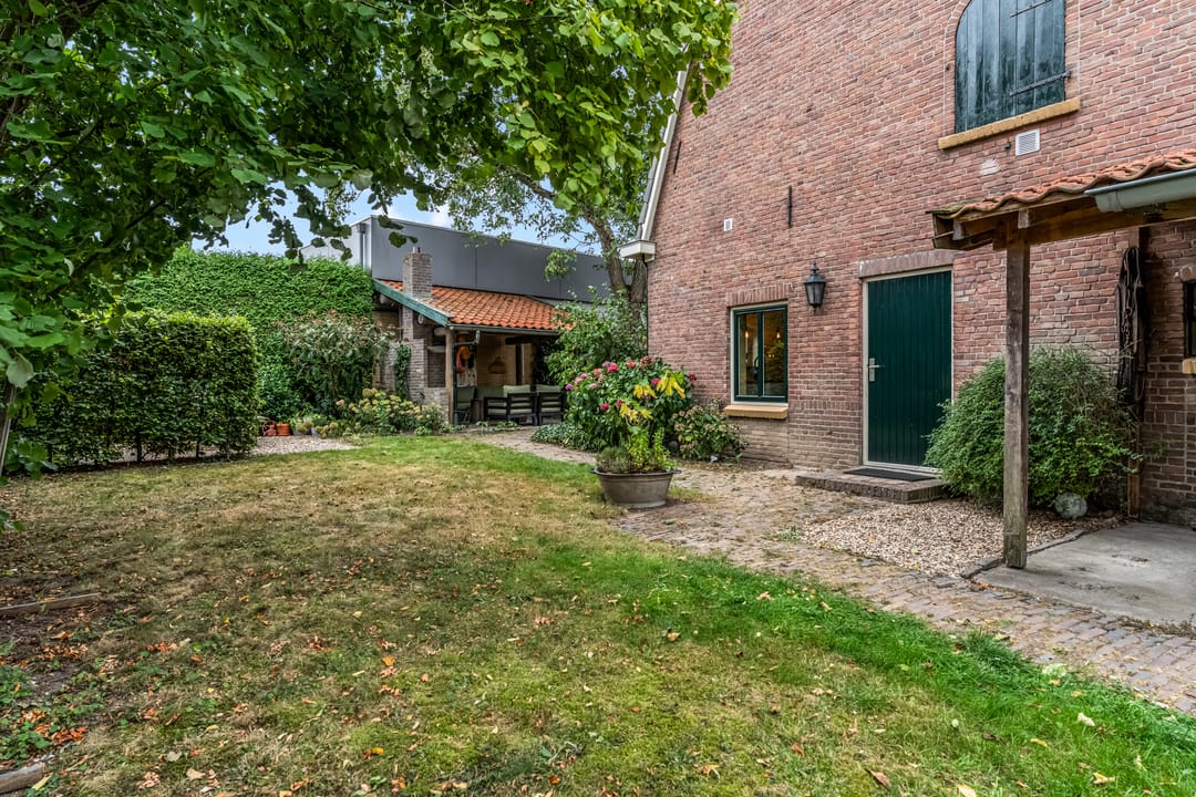 Photo 71 of Kerkstraat 18