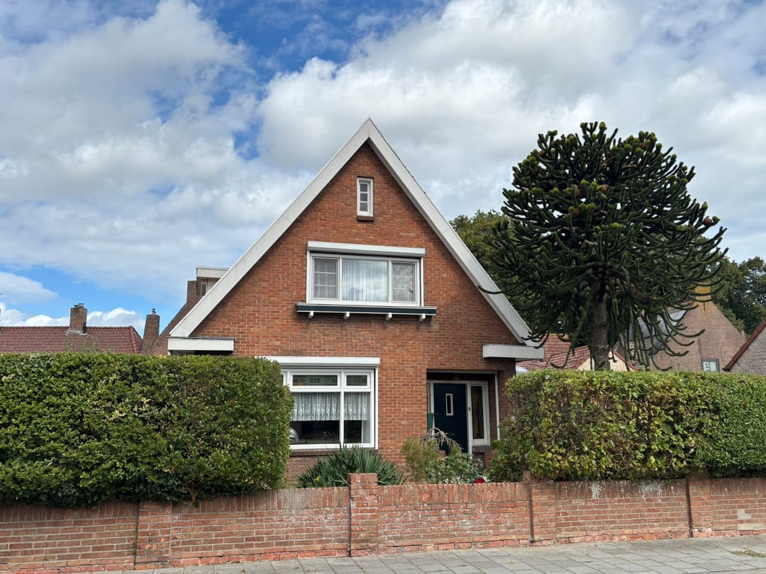 Foto 1 van Zuiddijkstraat 35