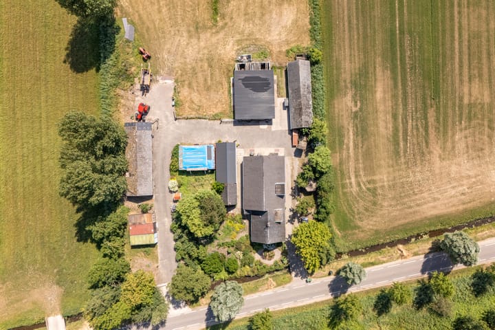 Vrijstaande woning te koop: Ameronger Wetering 16, Amerongen
