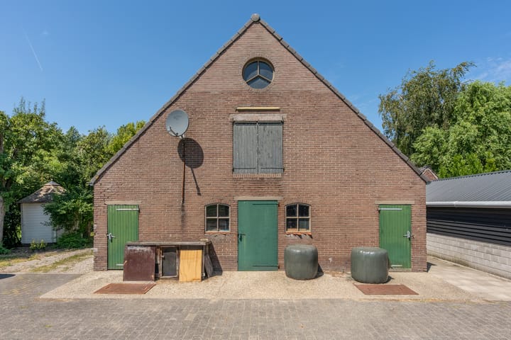 Vrijstaande woning te koop: Ameronger Wetering 16, Amerongen