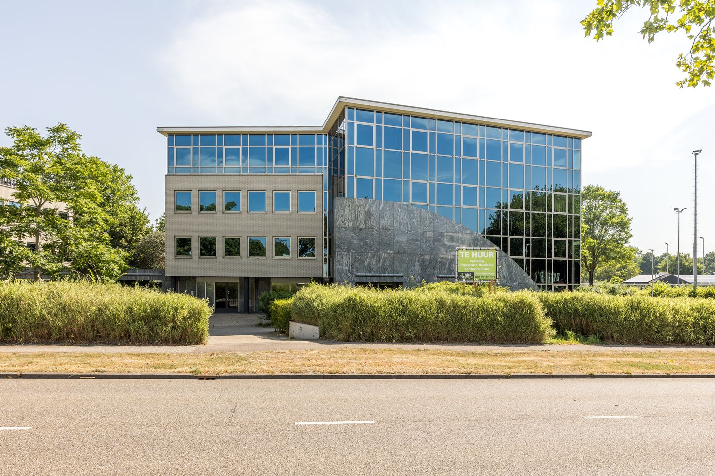 View photo 2 of Lunettenbaan 51-65