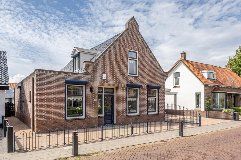 Photo 46 of Schoolstraat 7
