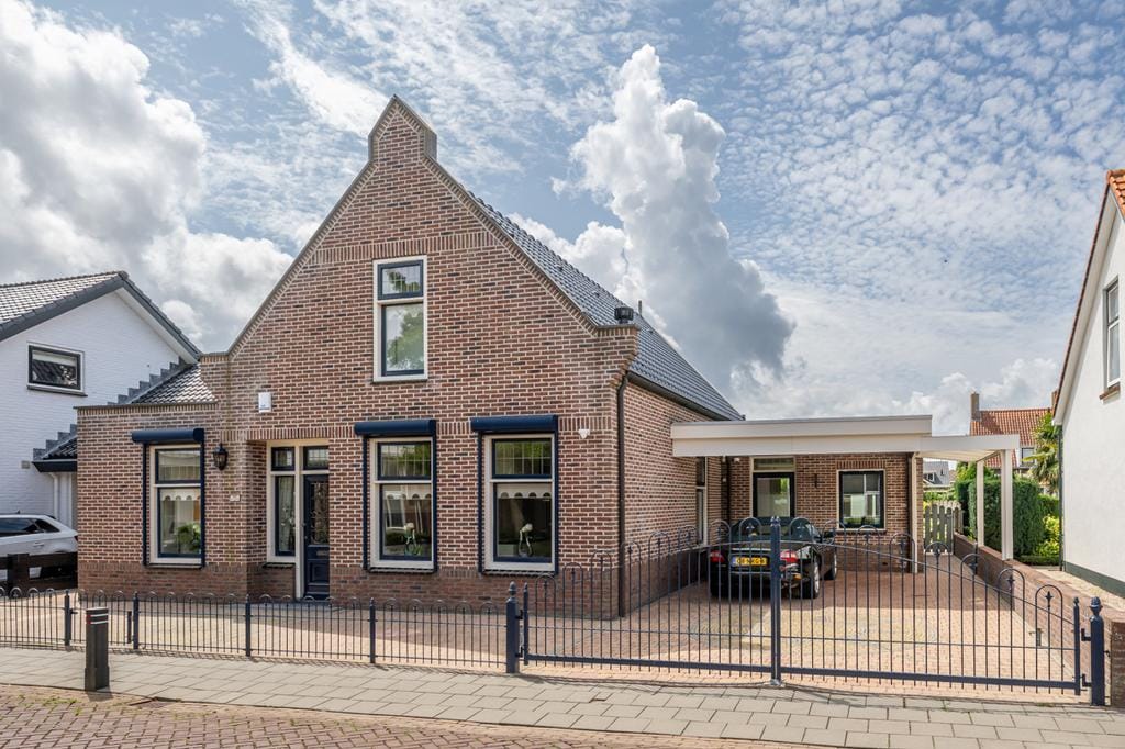 Photo 47 of Schoolstraat 7