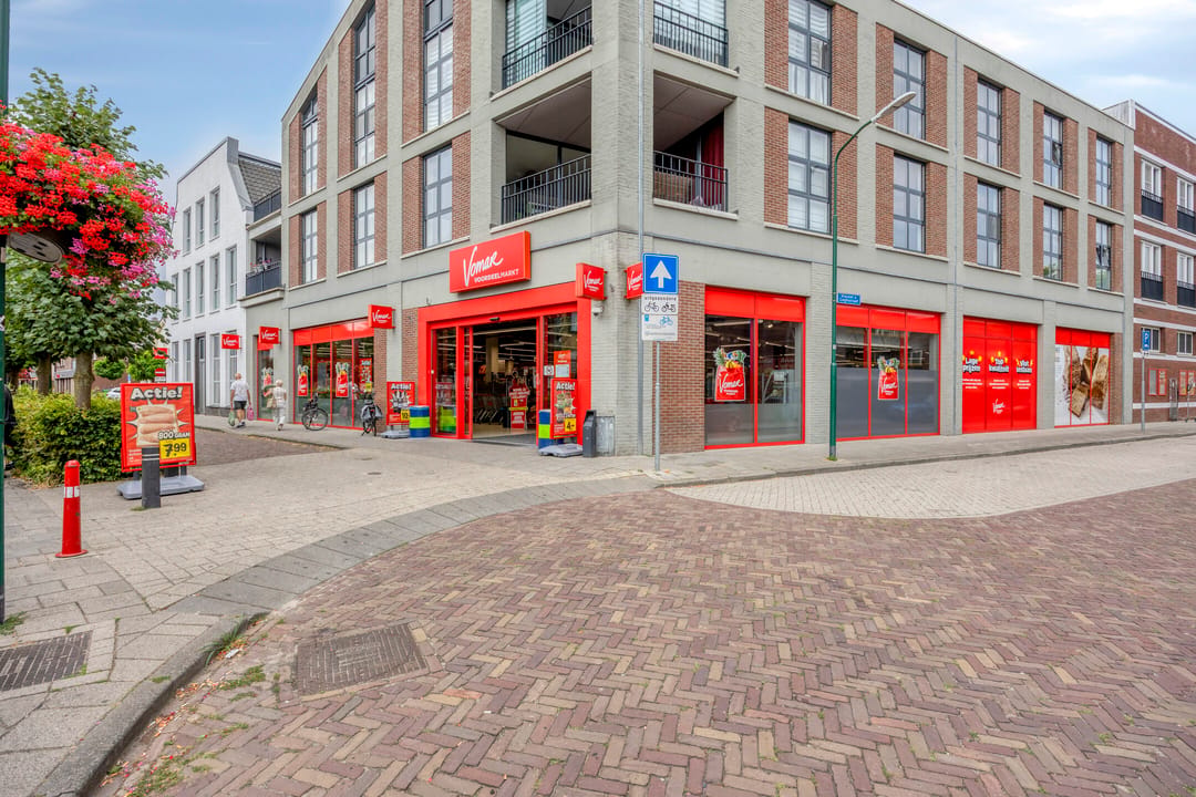 Foto 43 van Brederostraat 3