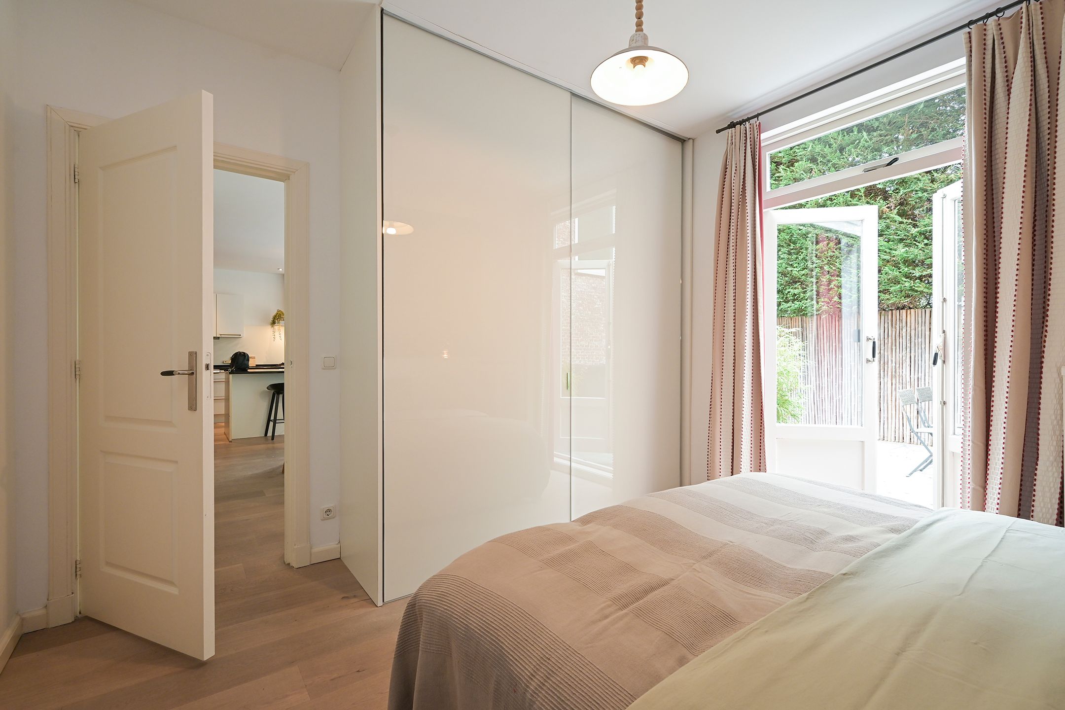 Photo 18 of Nieuwe Schoolstraat 63
