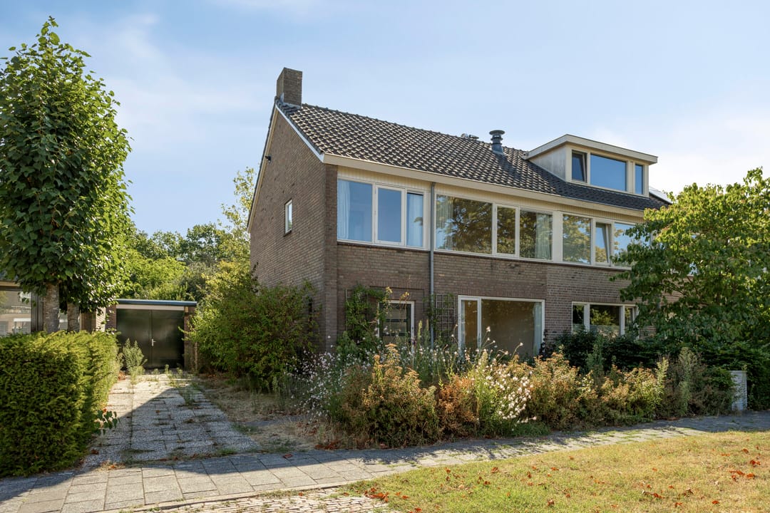 Foto 1 van Debussylaan 18