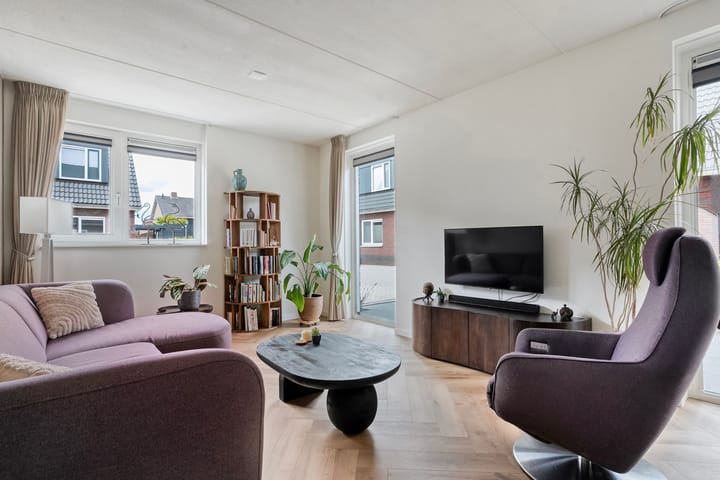 Hoekwoning te koop: Veldkamp 9, Overdinkel
