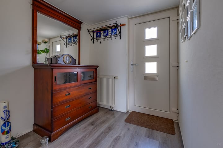 Hoekwoning te koop: Koningsvaren 82, Ter Apel