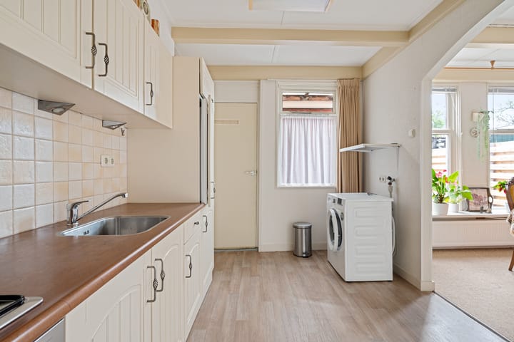 Vrijstaande woning te koop: Van Aylvawâl 10, Holwert