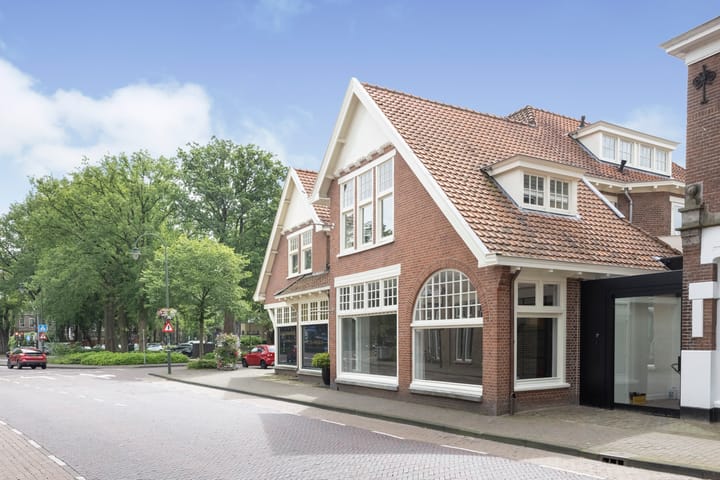Burgemeester van Nispen van Sevenaerstraat 5, Laren (NH)