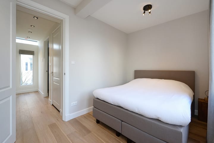 Appartement te huur: Bazarstraat 1E, 'S-Gravenhage