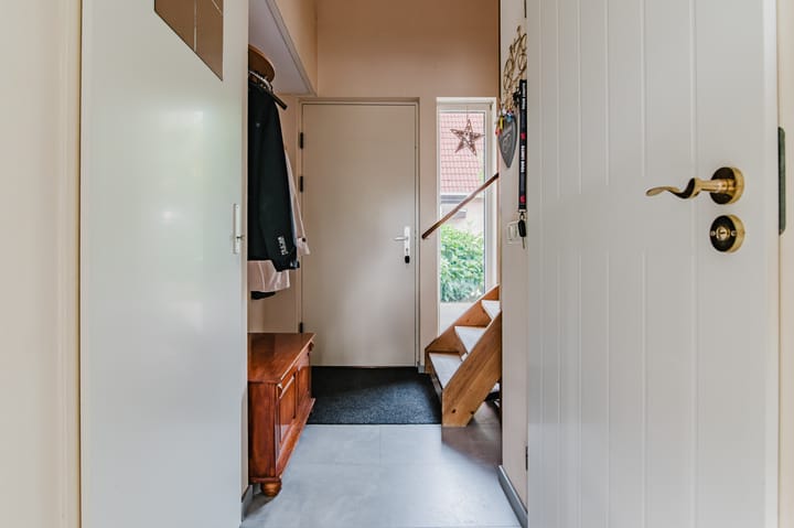 Vrijstaande woning te koop: Pompeblêd 15, Lippenhuizen