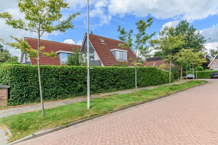 Vrijstaande woning te koop: Pompeblêd 15, Lippenhuizen