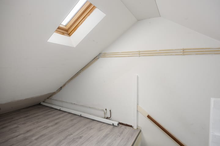 Tussenwoning te koop: Debussystraat 22, Waalwijk