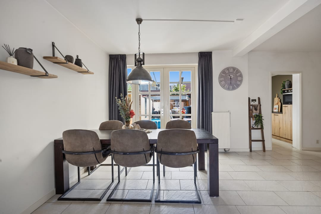 Photo 11 of Debussystraat 22