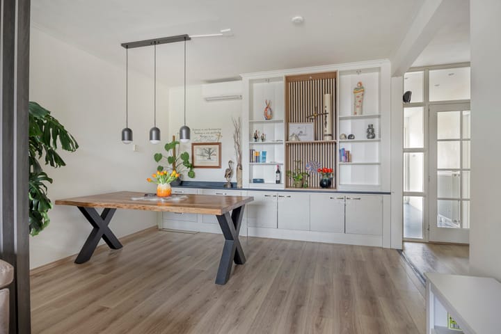 Tussenwoning te koop: Lekstraat 11, Winschoten