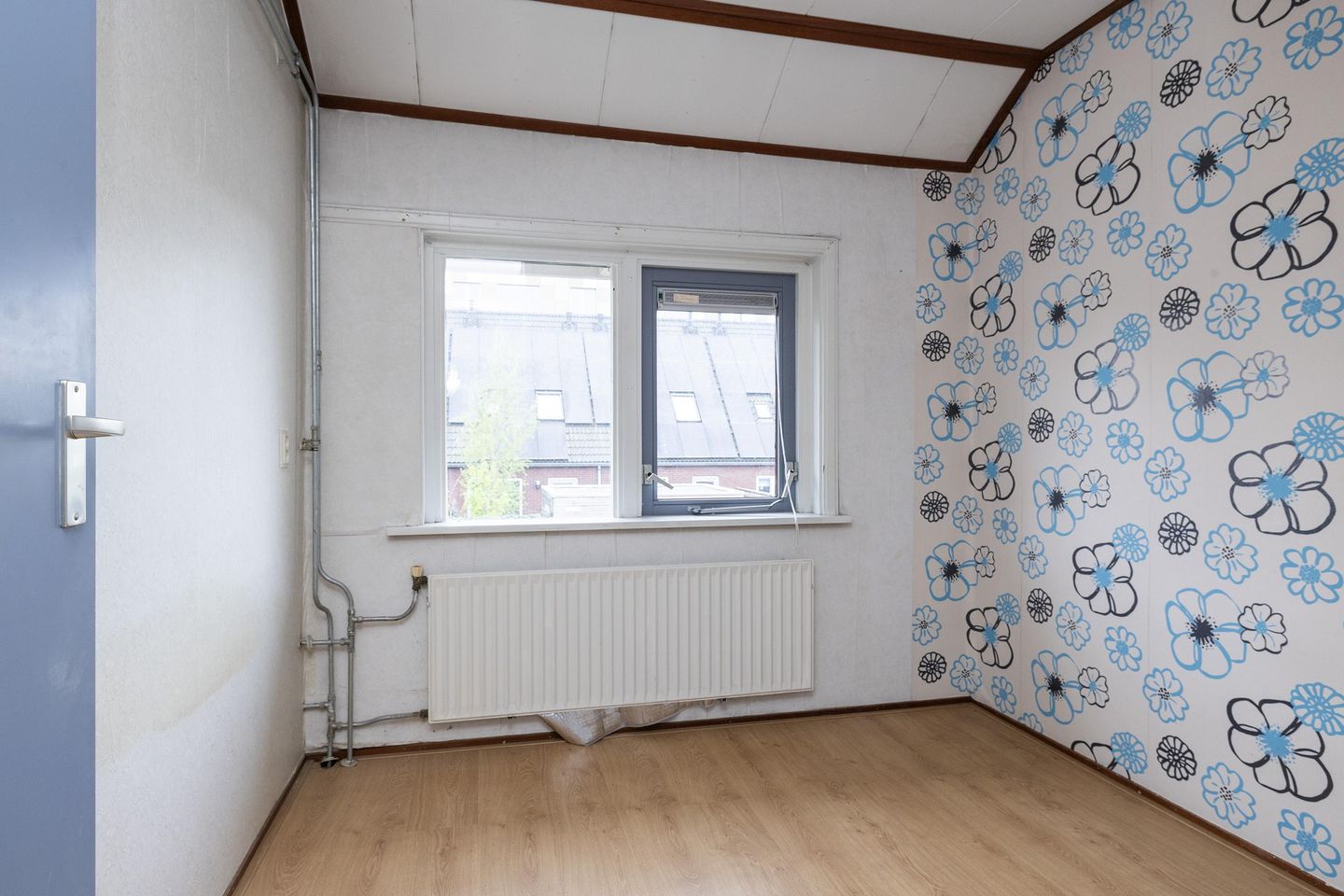 Photo 10 of Leliestraat 3