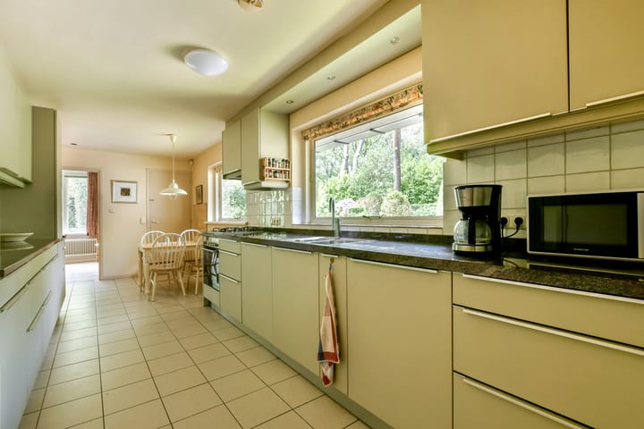 Vrijstaande woning te koop: Beethovenlaan 22, Hilversum