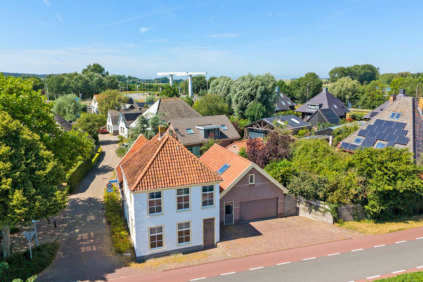 Foto 1 van Westfriesedijk 27