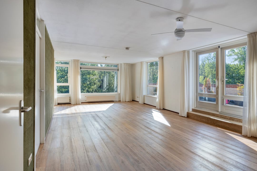 Foto 13 van Bloemendalsweg 13-F48
