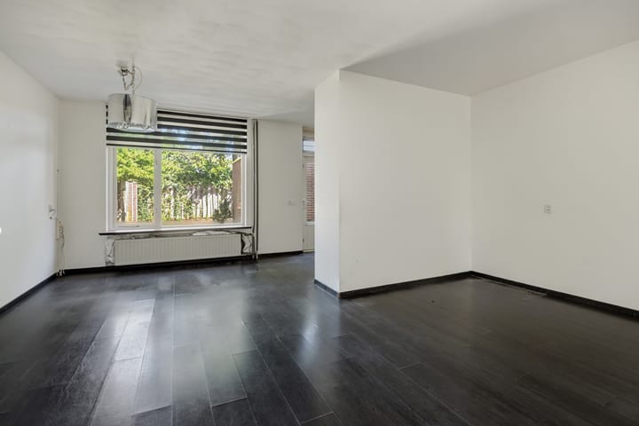 Hoekwoning te koop: Drenthehof 33, Helmond