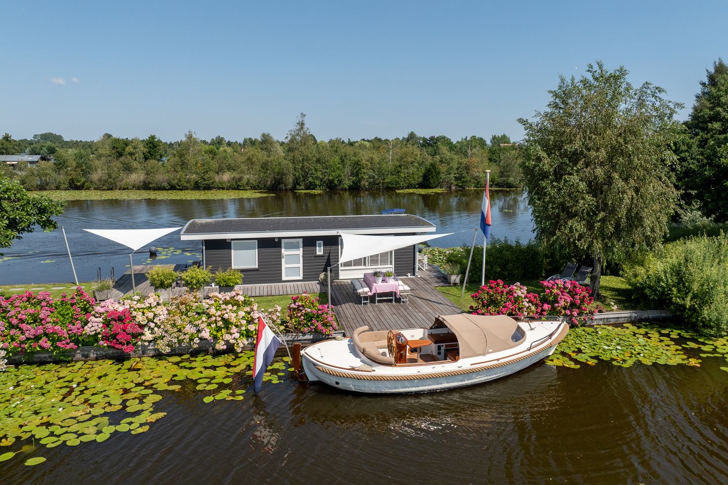 Photo 4 of De Plassen Noord 185
