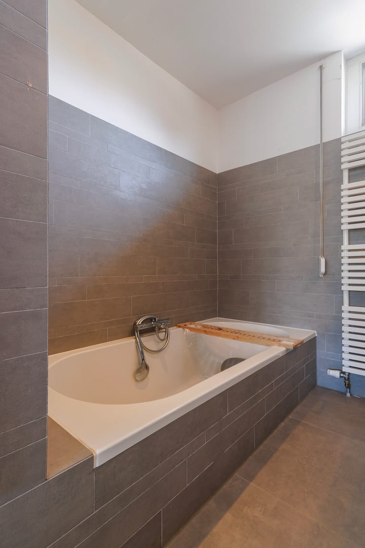 Vrijstaande woning te koop: van der Duinstraat 98, Sprang-Capelle
