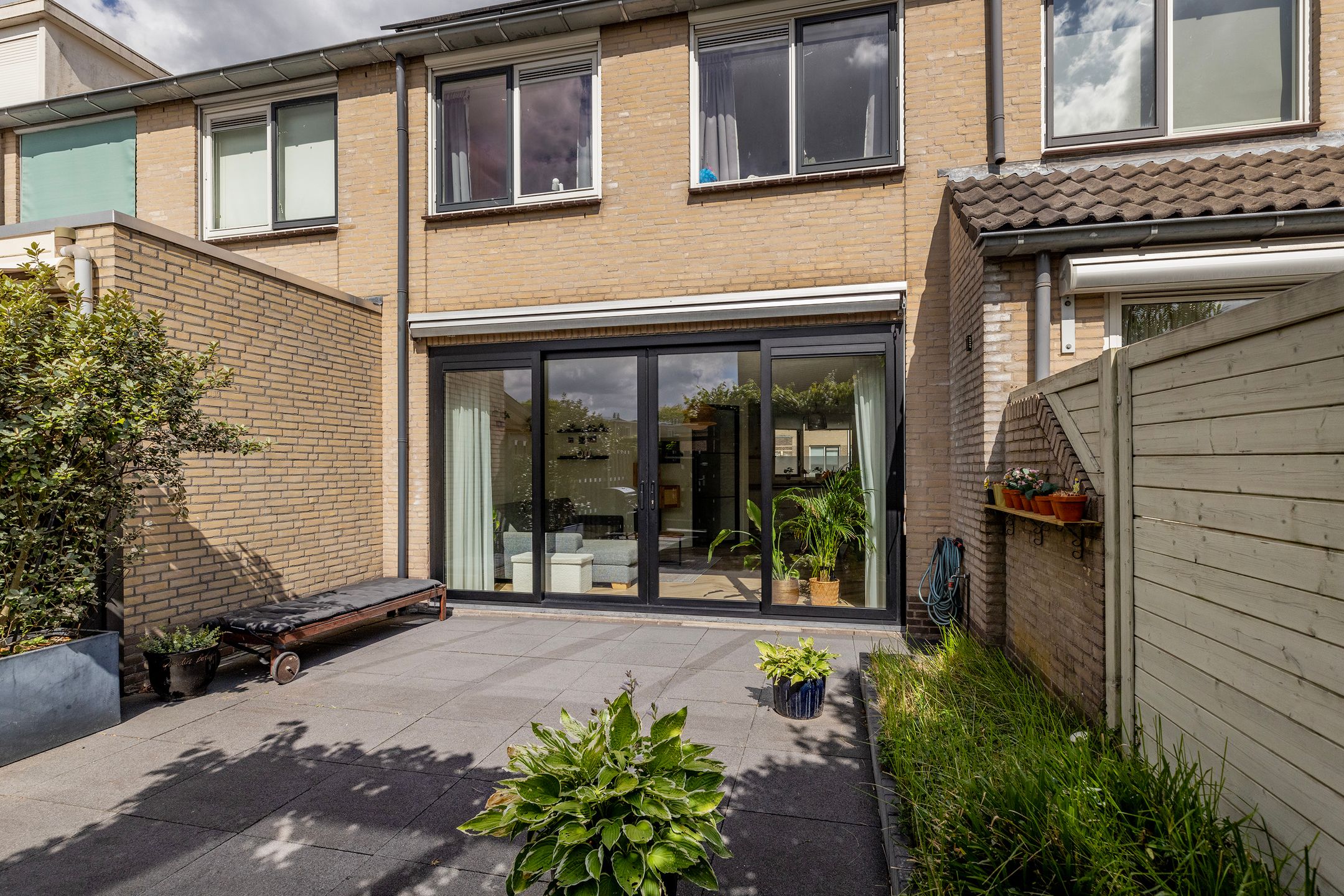 Photo 36 of Bizetstraat 75