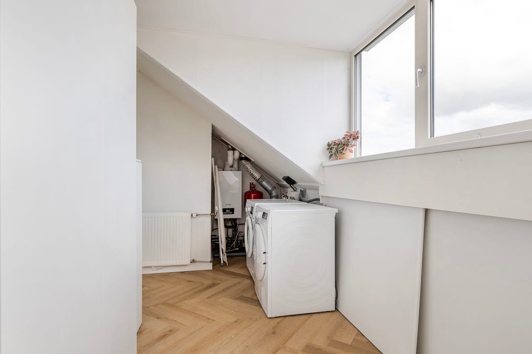 Photo 28 of Bizetstraat 75