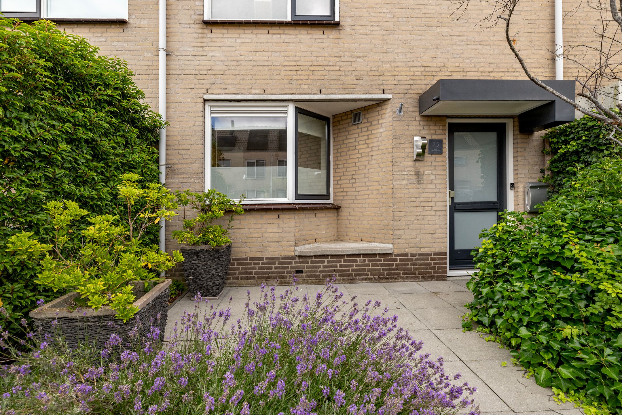Photo 6 of Bizetstraat 75