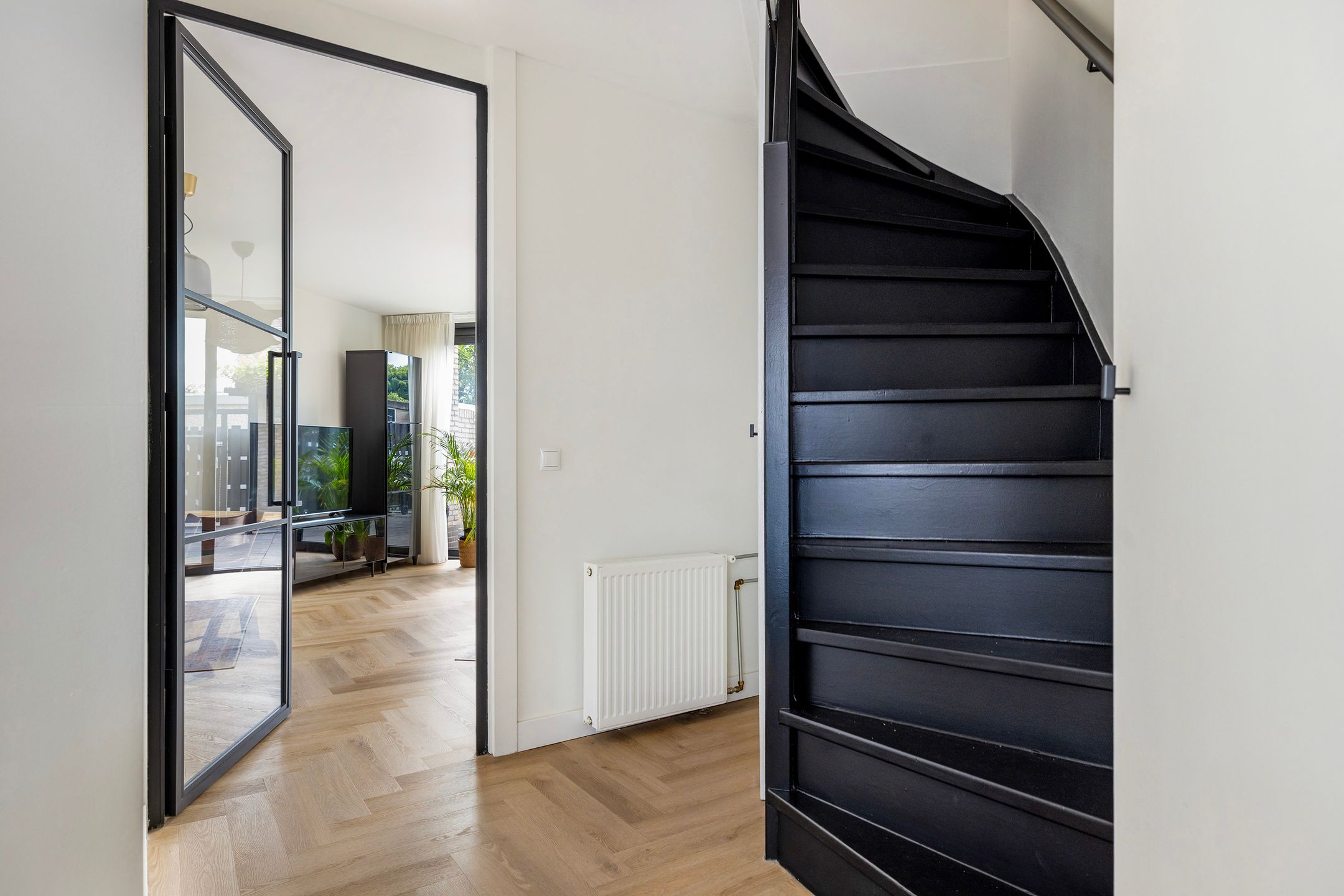 Photo 9 of Bizetstraat 75