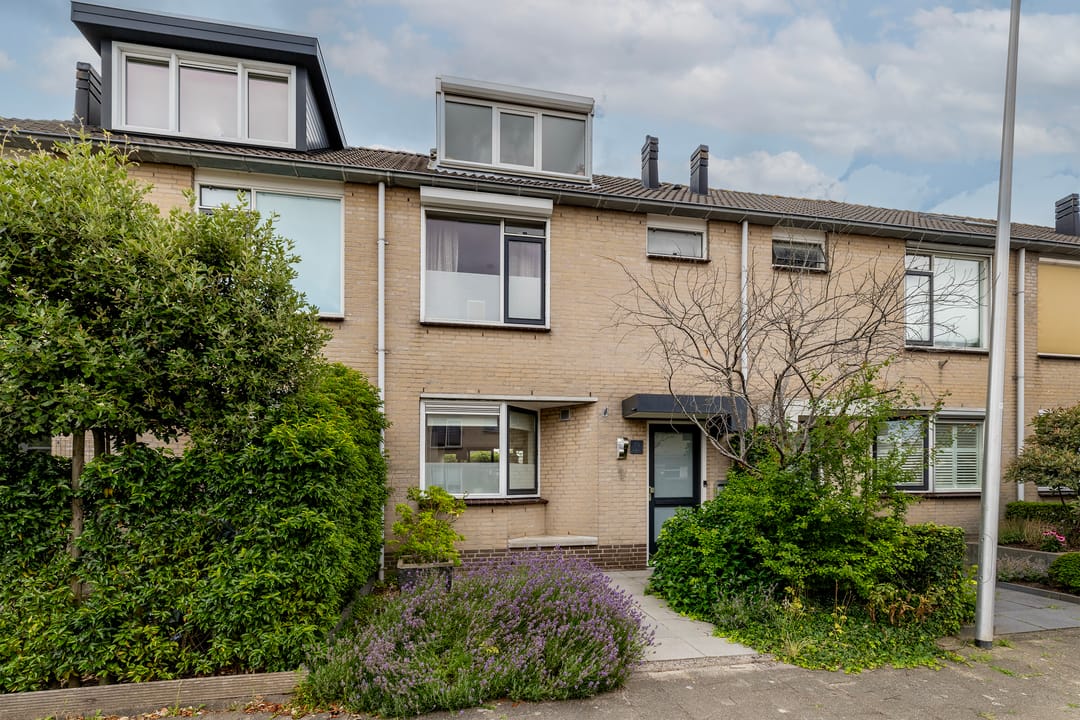 Photo 1 of Bizetstraat 75