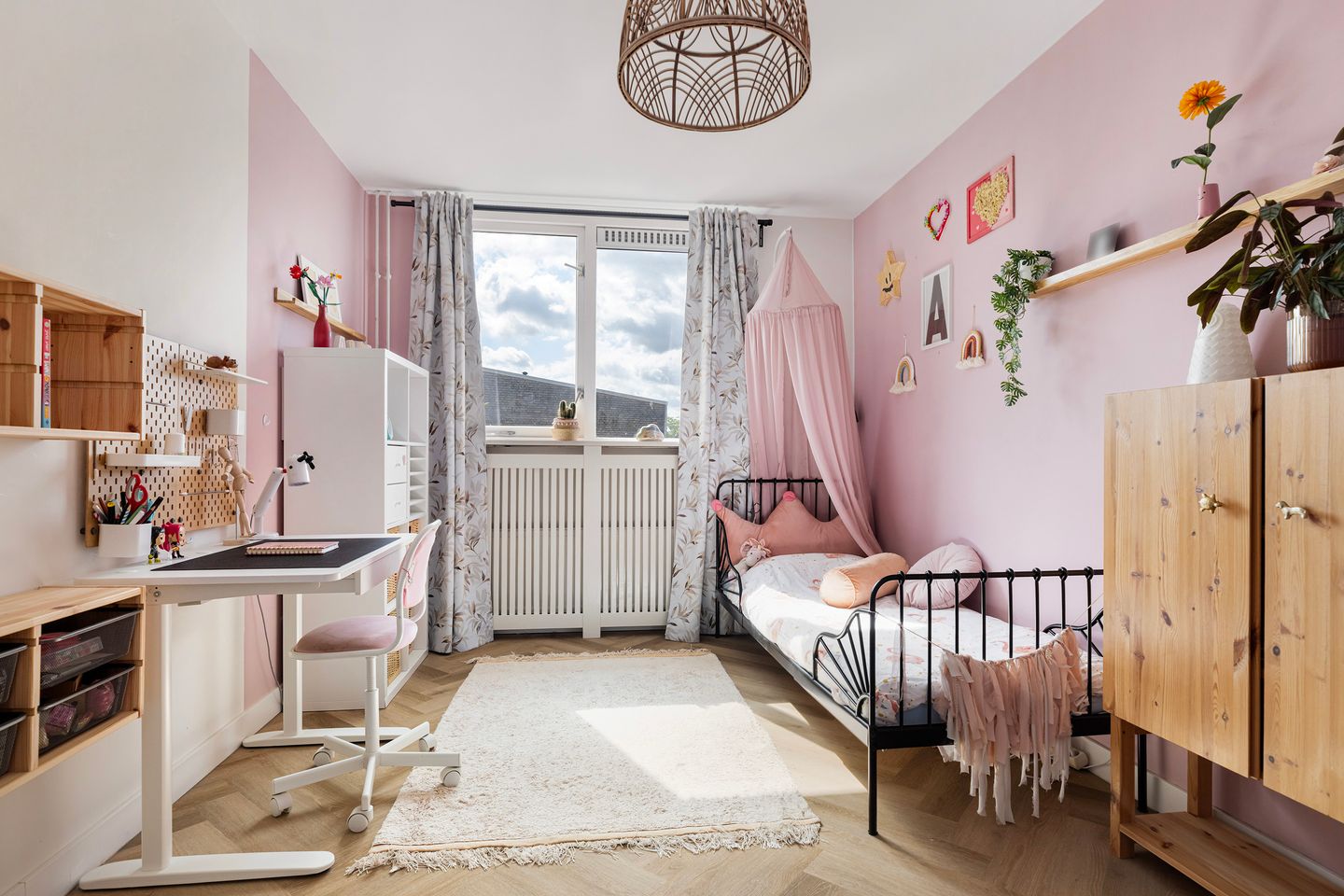 Photo 19 of Bizetstraat 75