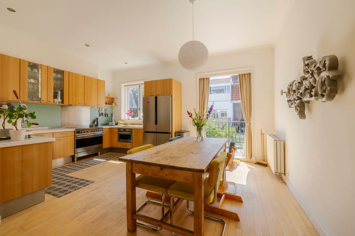 Tussenwoning te koop: Leidsestraat 28, Haarlem