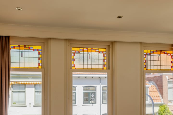 Tussenwoning te koop: Leidsestraat 28, Haarlem