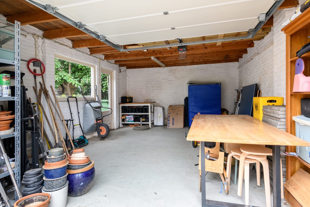 Photo 37 of Onyxstraat 2