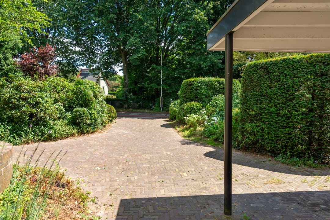 Photo 11 of Dreyenseweg 8-A