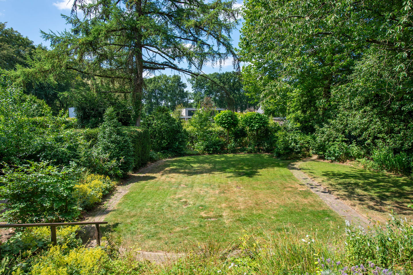 Photo 59 of Dreyenseweg 8-A