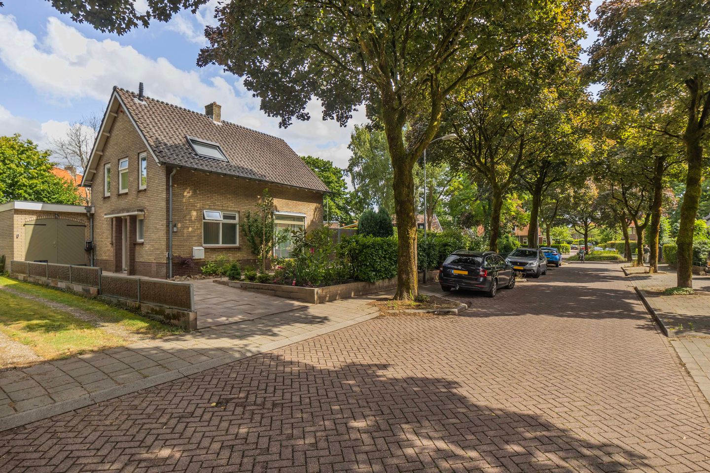 Foto 44 van Weerkruislaan 2