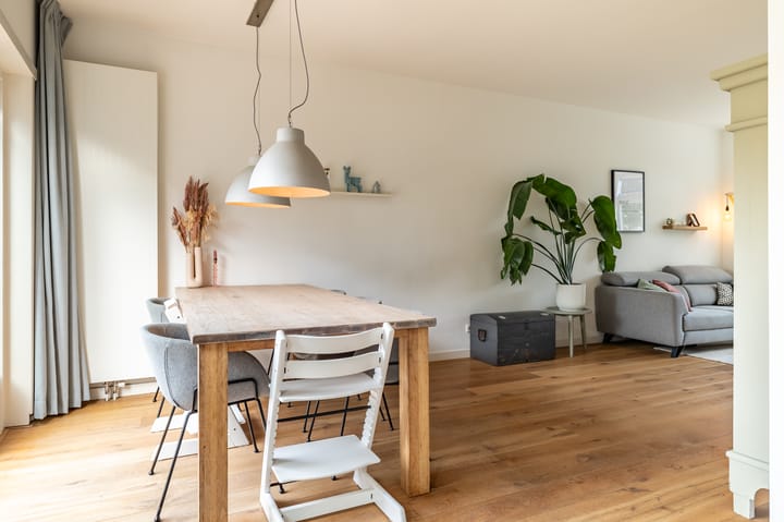 Tussenwoning te koop: Achillesstraat 106, Breda