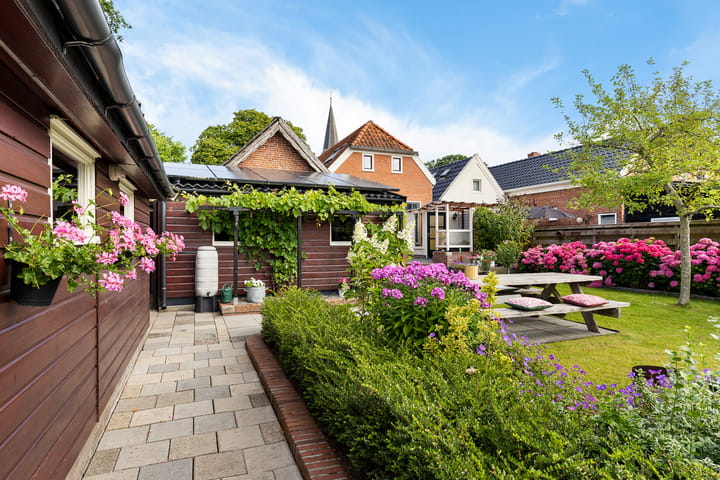 Vrijstaande woning te koop: Pastorieweg 30, Warffum