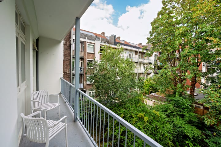 Foto 4 van John Franklinstraat 68-2