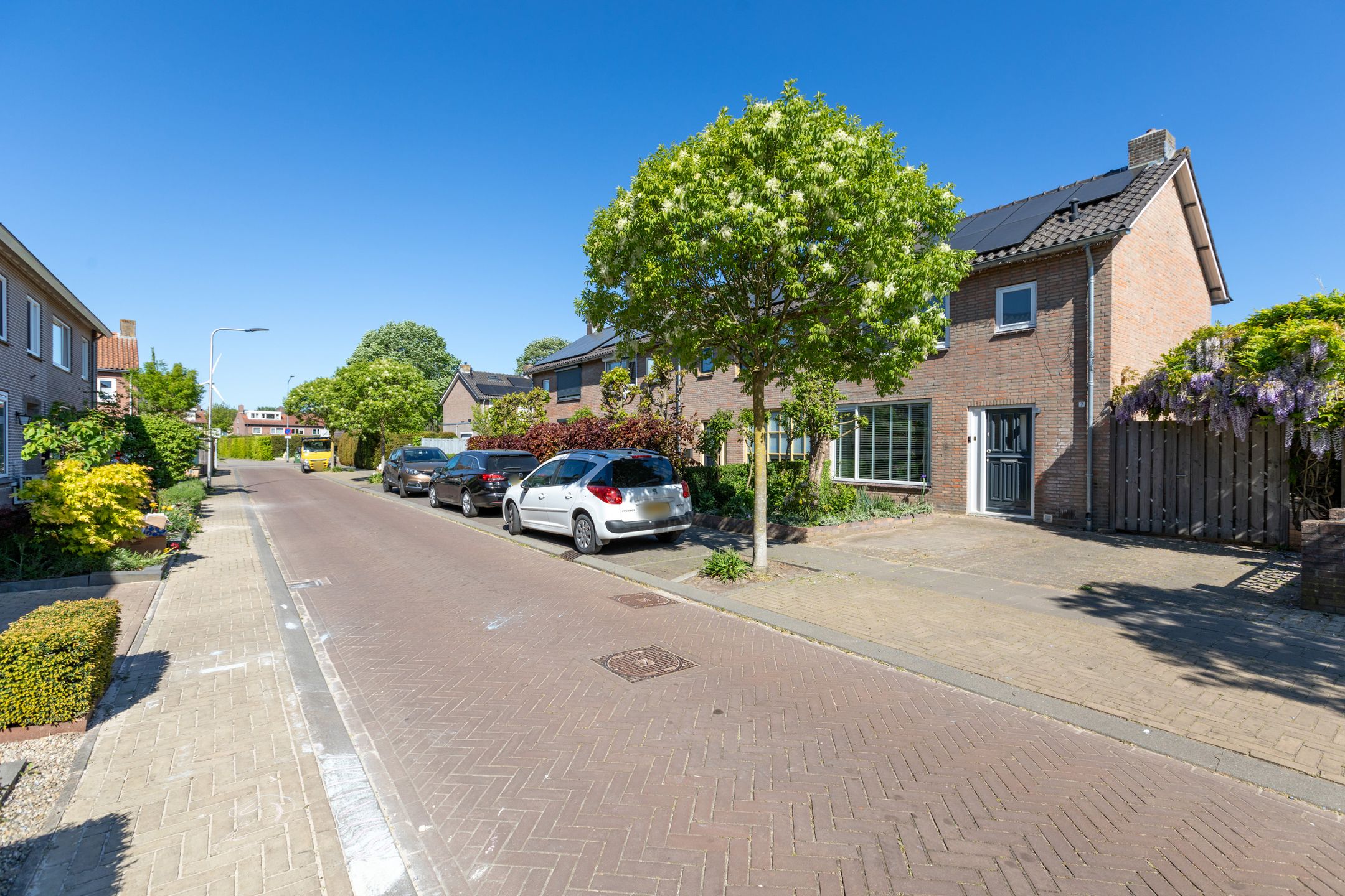 Photo 6 of Poelsstraat 7