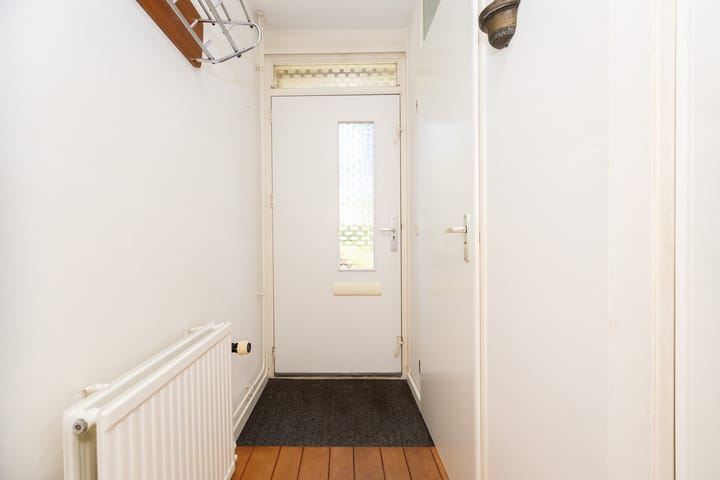 Tussenwoning te koop: Kapberg 21, Wognum