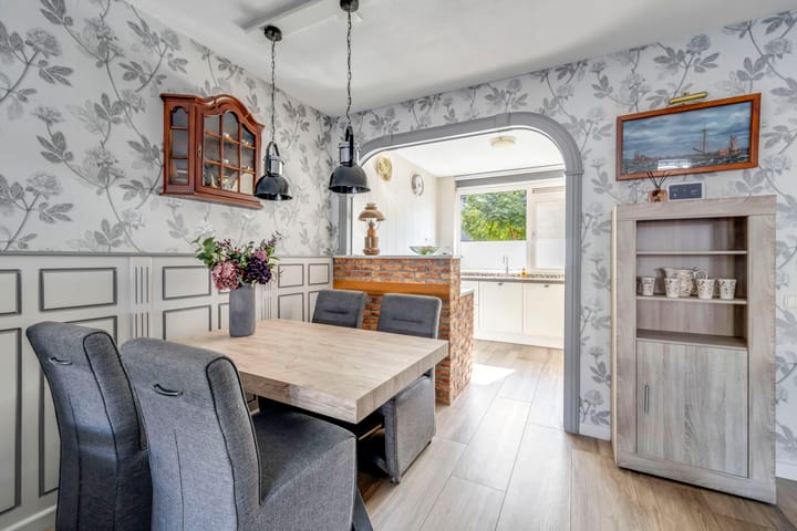 Tussenwoning te koop: Komeet 18, Hellevoetsluis