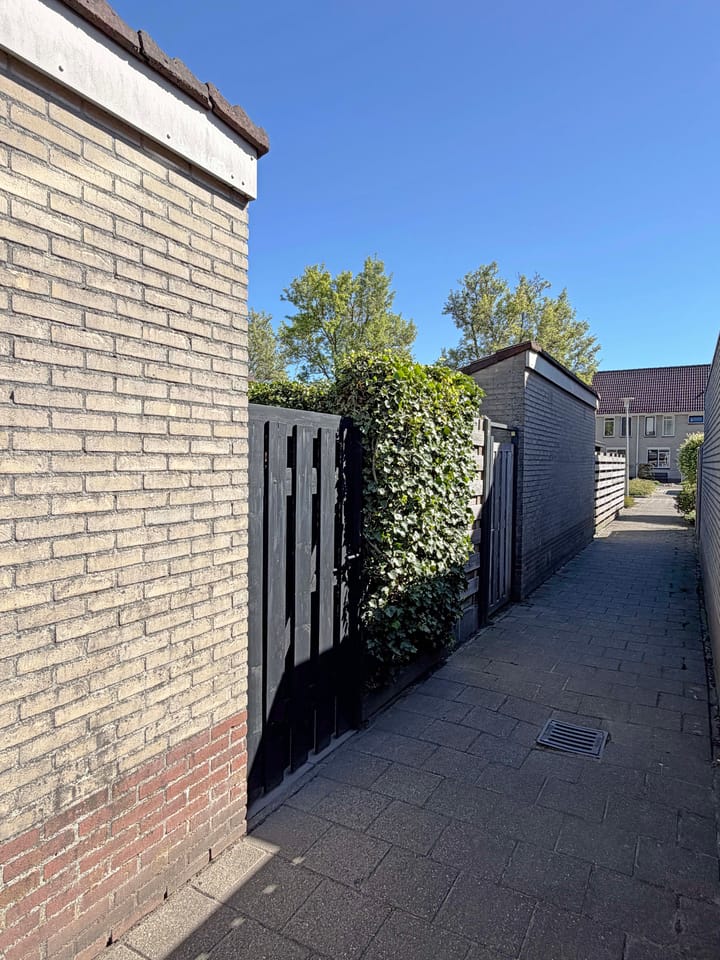 Tussenwoning te koop: Gezina van der Molenstr 5, Coevorden