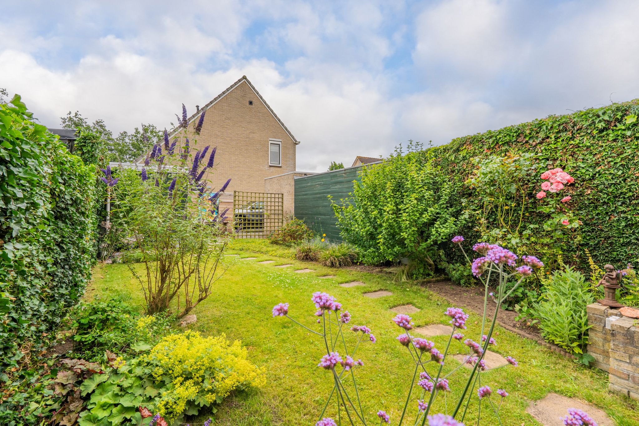 Photo 39 of Voorstebree 36